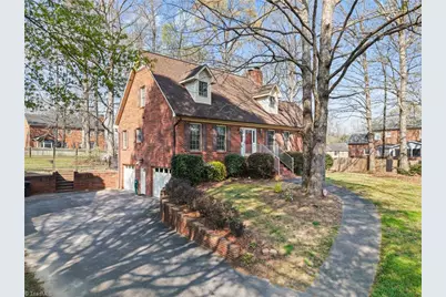 1725 Huntington Woods Court, Winston-Salem, NC 27103 - Photo 4