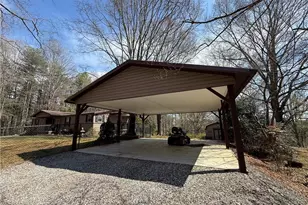 208 Rock Haven Dr, King, NC 27021 - Photo 4