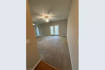 2422 Eagle Creek Court #302, Winston-Salem, NC 27103 - Photo 4