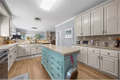 5052 Reid Road, Winston-Salem, NC 27107 - Photo 10