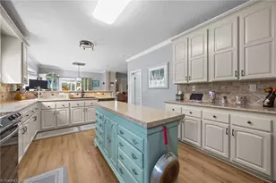 5052 Reid Rd, Winston-Salem, NC 27107 - Photo 10