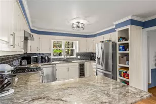 5965 Woodfield Dr, Kernersville, NC 27284 - Photo 8