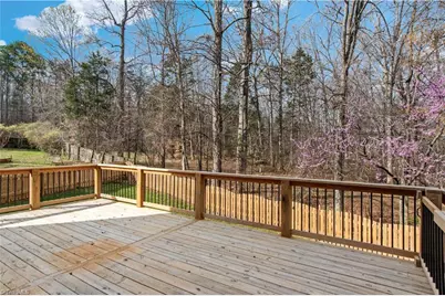1360 Rosewood Court, Winston-Salem, NC 27103 - Photo 32