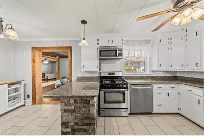 1729 Richmond Hill Church Road, Boonville, NC 27011 - Photo 10