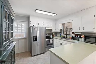 170 Cliffwood Dr, Kernersville, NC 27284 - Photo 4