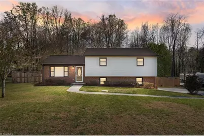 170 Cliffwood Drive, Kernersville, NC 27284 - Photo 2