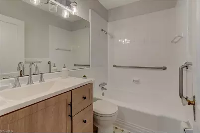 1311 Hawthorne Avenue, Reidsville, NC 27320 - Photo 14