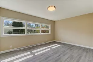 1311 Hawthorne Ave, Reidsville, NC 27320 - Photo 10