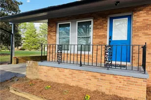 1389 McCoy Rd, Reidsville, NC 27320 - Photo 4