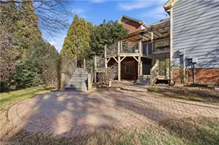 5307 Century Oaks Dr, Greensboro, NC 27455 - Photo 10