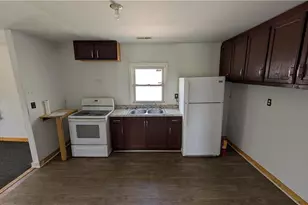 107 Murphy St, Liberty, NC 27298 - Photo 16