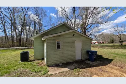 107 Murphy Street, Liberty, NC 27298 - Photo 6