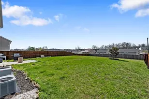 1869 Planters Walk Dr, Thomasville, NC 27360 - Photo 34