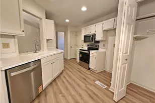 1311 Sherwood Dr, Reidsville, NC 27320 - Photo 14