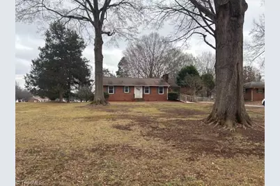 4621 Shattalon Drive, Winston-Salem, NC 27106 - Photo 34