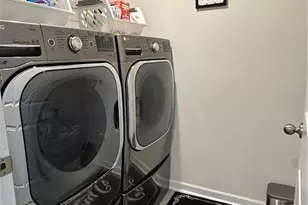 3724 Millennium Dr, Greensboro, NC 27455 - Photo 18