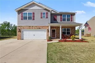 3724 Millennium Dr, Greensboro, NC 27455 - Photo 2