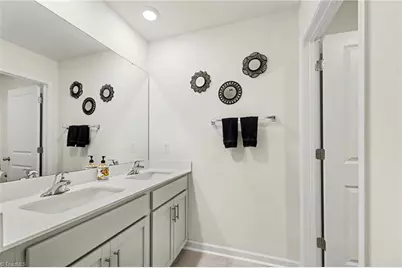 3724 Millennium Drive, Greensboro, NC 27455 - Photo 22