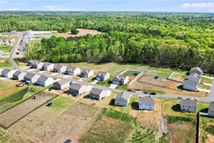 3724 Millennium Dr, Greensboro, NC 27455 - Photo 34