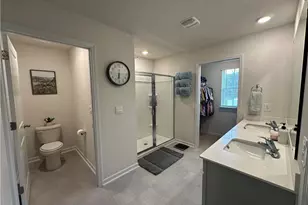 3724 Millennium Dr, Greensboro, NC 27455 - Photo 16