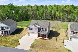 3724 Millennium Dr, Greensboro, NC 27455 - Photo 28