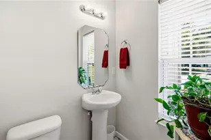 551 Clear Meadow Dr, Winston-Salem, NC 27107 - Photo 10