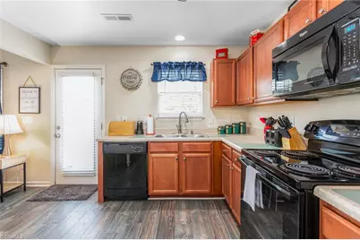 551 Clear Meadow Drive, Winston-Salem, NC 27107 - Photo 10