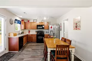 551 Clear Meadow Dr, Winston-Salem, NC 27107 - Photo 12