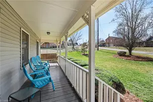 905 Smoke Tree Ct, Lewisville, NC 27023 - Photo 4