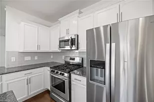 1086 Salters St, Burlington, NC 27215 - Photo 14