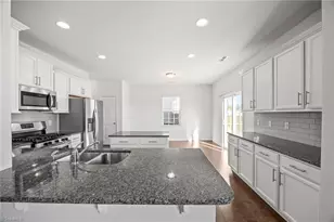 1086 Salters St, Burlington, NC 27215 - Photo 10