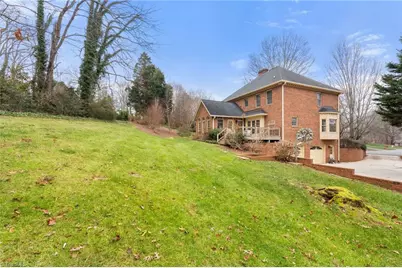 924 Ashley Glen Drive, Winston-Salem, NC 27104 - Photo 48