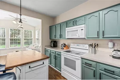 6031 Parkside Circle, Winston-Salem, NC 27107 - Photo 10