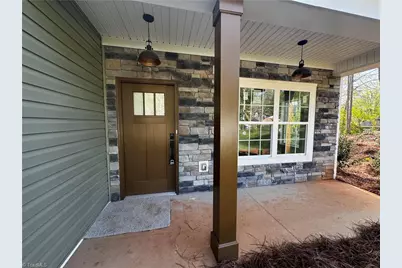 609 Isabel Drive, Lexington, NC 27292 - Photo 2