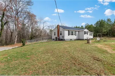 379 Pat Nixon Road, State Road, NC 28676 - Photo 4