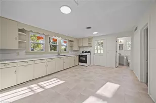 111 Miller St, Thomasville, NC 27360 - Photo 8