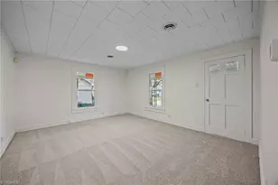 111 Miller St, Thomasville, NC 27360 - Photo 2