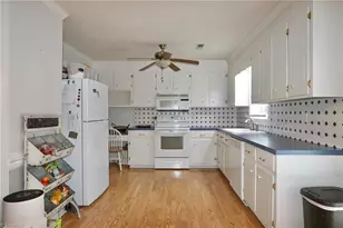 419 Cypress Dr, Reidsville, NC 27320 - Photo 1