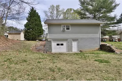 419 Cypress Drive, Reidsville, NC 27320 - Photo 36