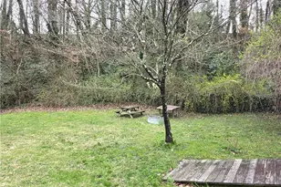 611 Arch St, Mount Airy, NC 27030 - Photo 6