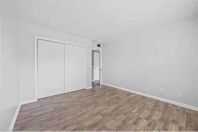 2817 N Ohenry Boulevard #G, Greensboro, NC 27405 - Photo 20