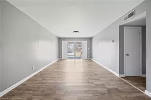 2817 North O.Henry Boulevard, Greensboro, NC 27405 - Photo 14