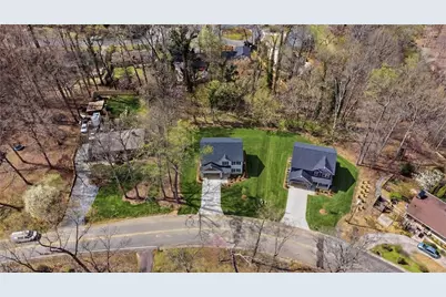 529 Dogwood Circle, High Point, NC 27260 - Photo 38