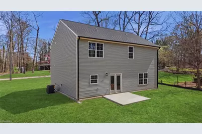 529 Dogwood Circle, High Point, NC 27260 - Photo 36