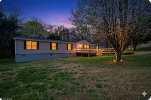 248 Mulberry Park Rd, North Wilkesboro, NC 28659 - Photo 2