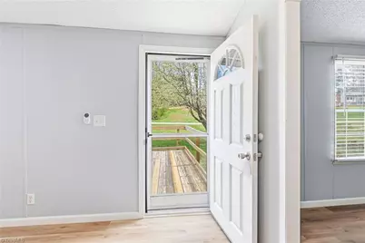 248 Mulberry Park Road, North Wilkesboro, NC 28659 - Photo 4