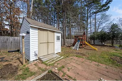 3310 Cherrybrook Drive, Jamestown, NC 27282 - Photo 22