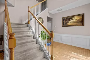 3310 Cherrybrook Dr, Jamestown, NC 27282 - Photo 10