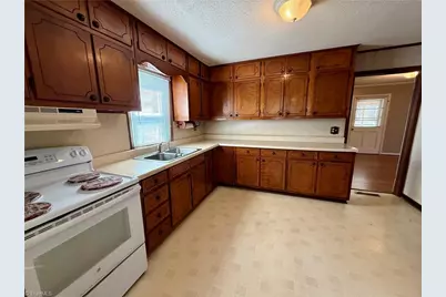 7468 Nc Highway 135, Mayodan, NC 27027 - Photo 10