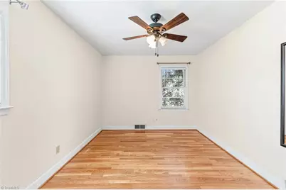 1401 Drumcliffe Road, Winston-Salem, NC 27103 - Photo 34